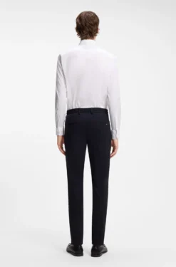 Slim-Fit Popeline-Hemd aus bügelleichtem Baumwoll-Mix