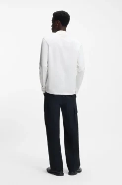 Slim-Fit T-Shirt aus merzerisierter Baumwolle mit Stehkragen