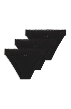 Slips aus Stretch-Baumwolle mit Spitzenbesatz im Dreierpack