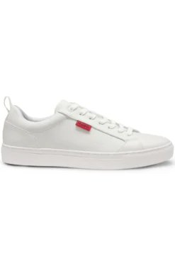 Sneakers aus Kunstleder mit rotem Logo-Etikett