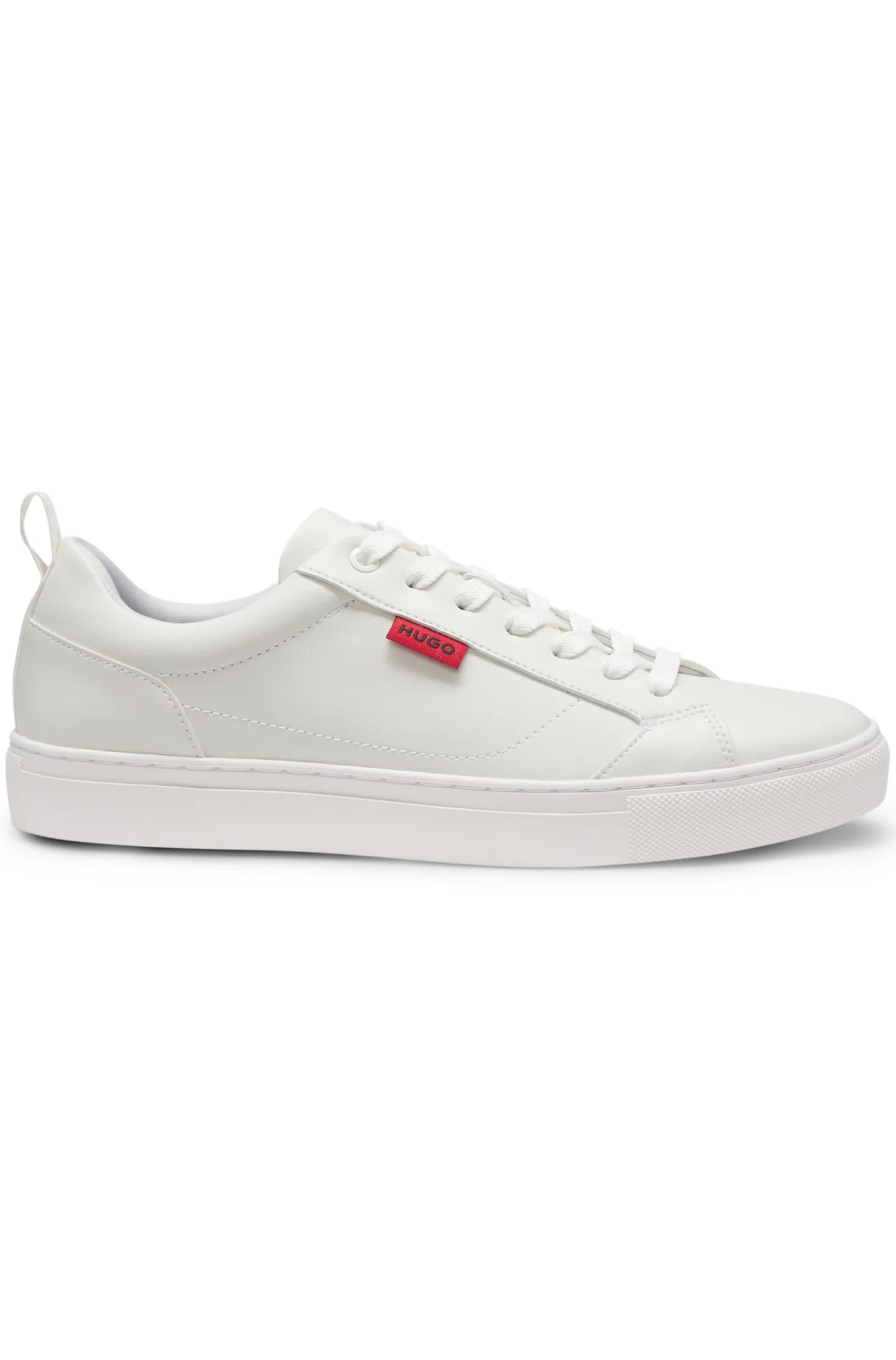 Sneakers aus Kunstleder mit rotem Logo-Etikett