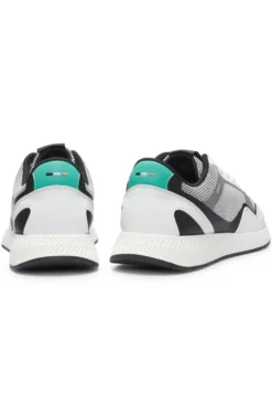 Sneakers aus Mesh mit gerippter Sohle