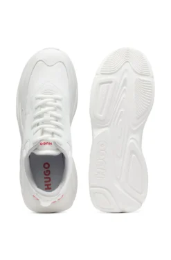 Sneakers in Canvas-Optik mit Logo an der Ferse