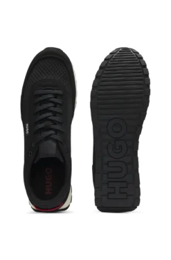 Sneakers mit Strick-Obermaterial und Logo-Fähnchen