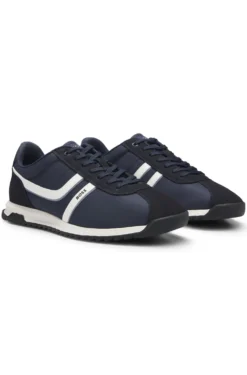 Sneakers mit Veloursleder-Imitat-Details und Logo