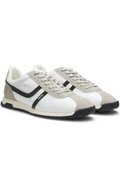 Sneakers mit Veloursleder-Imitat-Details und Logo
