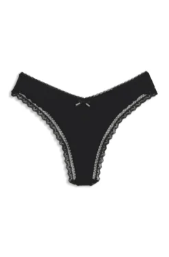 String aus elastischer Mikrofaser mit Spitzenbesatz