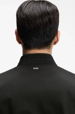 Wasserabweisende Jacke
