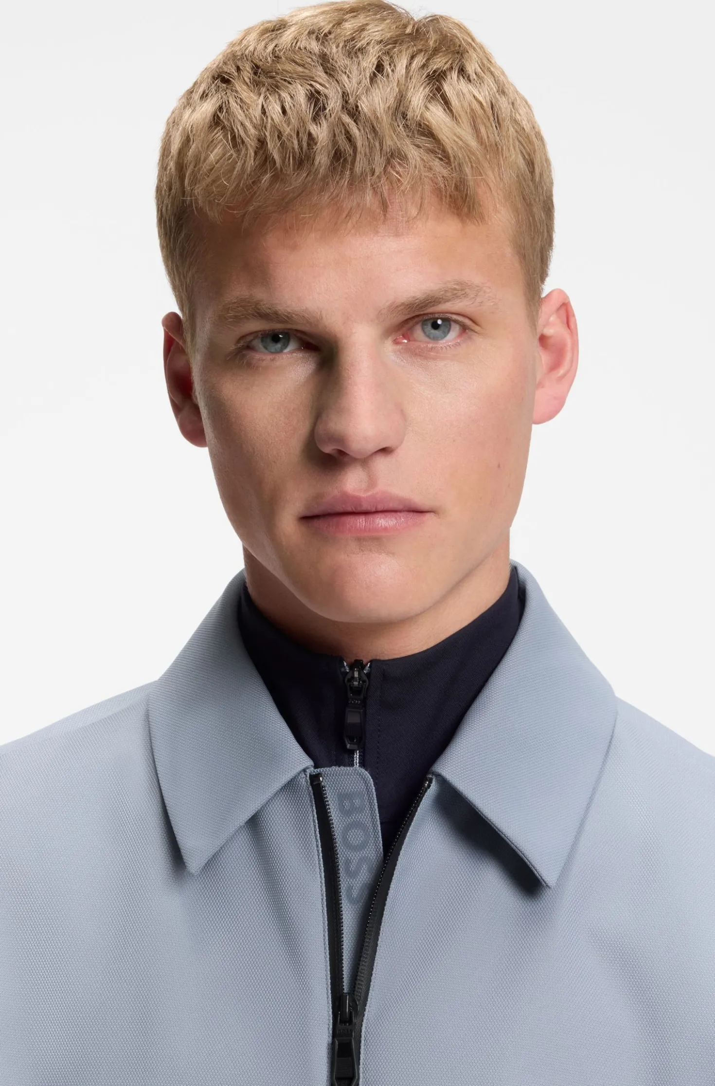 Wasserabweisende Jacke aus Stretch-Material