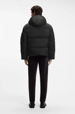 Wasserabweisende Steppjacke mit abnehmbarer Kapuze