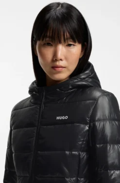 Wasserabweisende Steppjacke mit Kapuze und aufgedrucktem Logo