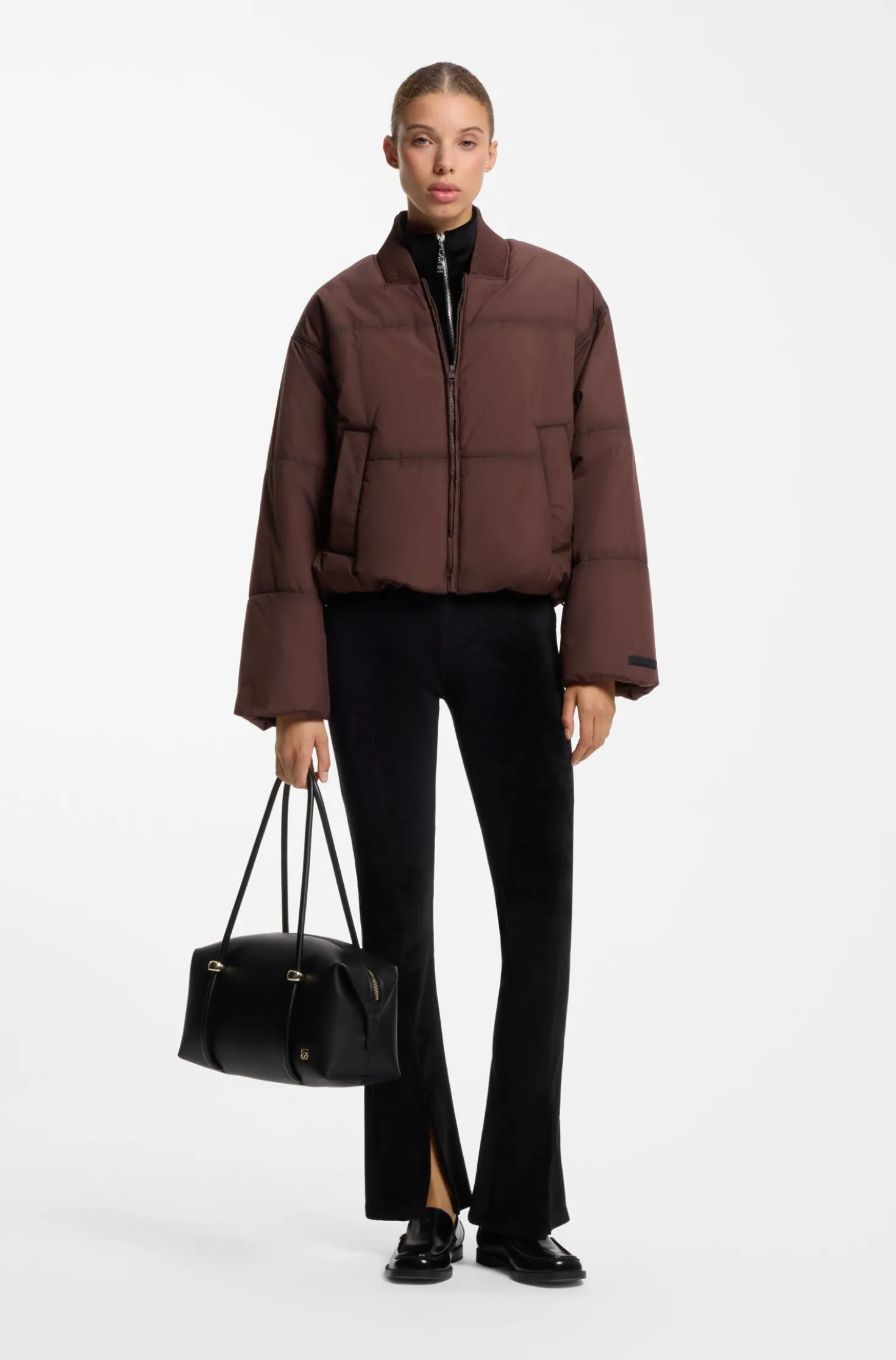 Wattierte Oversized-Fit Jacke mit Nahtdetails