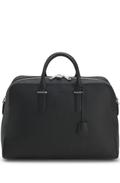 Weekender aus genarbtem Leder mit Logo-Prägung