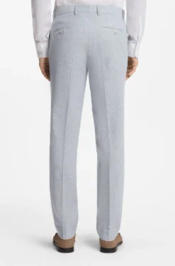 Zweiteiliger Regular-Fit Anzug aus Stretch-Bouclé